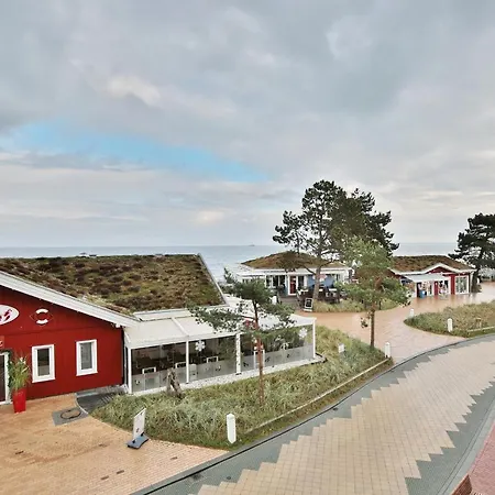 Residenz Ostseestrand 17 *