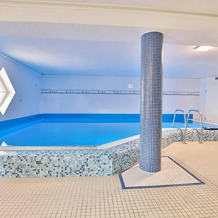 Residenz Ostseestrand 17 *